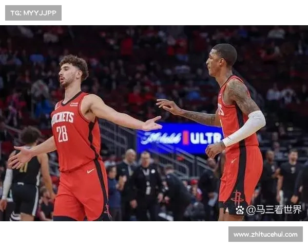 NBA季后赛激战正酣 各大豪强为总冠军荣耀奋力拼搏 NBA季后赛激战正酣 各大豪强为总冠军荣耀奋力拼搏